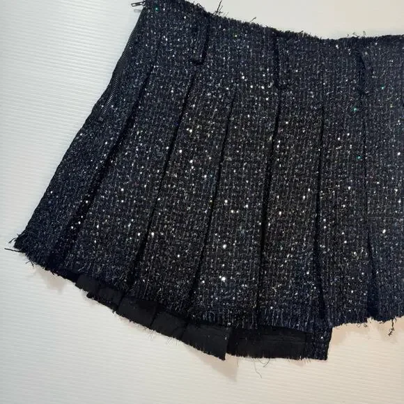 Aqua Wicked Tweed Asymmetric Pleated Skirt Women’s Medium Dark Academia Broadway - Picture 15 of 16